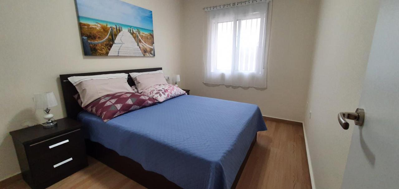 Ferienwohnung Torrevieja Esterno foto