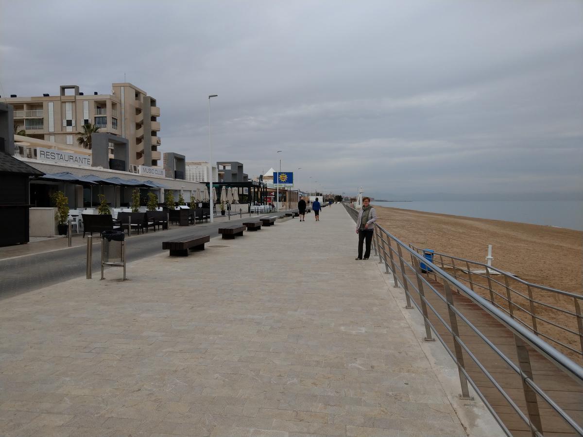Ferienwohnung Torrevieja Esterno foto